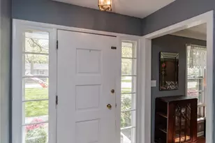 22636 Locust Ln, Rocky River, OH 44116 - Photo 2