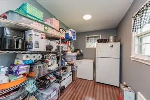 22636 Locust Ln, Rocky River, OH 44116 - Photo 18