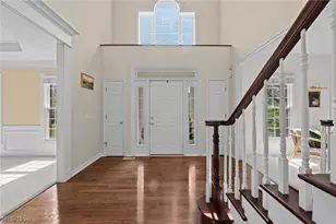 6030 Penfield Ln, Solon, OH 44139 - Photo 2