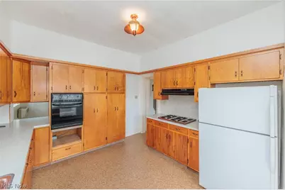 110 Courtland Street, Wellington, OH 44090 - Photo 6