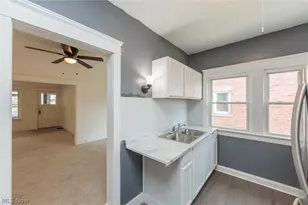 1519 Ridgewood Ave, Oakwood, OH 44107 - Photo 12