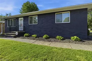 1209 Galaxy Dr, Loveland, OH 44109 - Photo 2