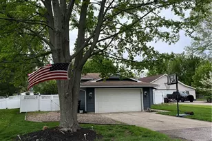 5825 Olive Ave, North Ridgeville, OH 44039 - Photo 2