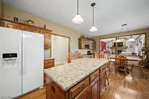 4343 Cobblestone Dr, Akron, OH 44321 - Photo 14