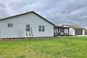 13441 Township Road 106, Mount Perry, OH 43760 - Photo 2