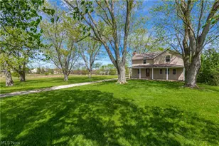 145 State Rd, Hinckley, OH 44233 - Photo 2