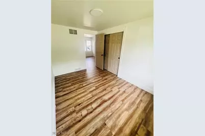 675 Jefferson Avenue, Cambridge, OH 43725 - Photo 10