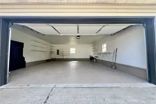 675 Jefferson Ave, Cambridge, OH 43725 - Photo 16