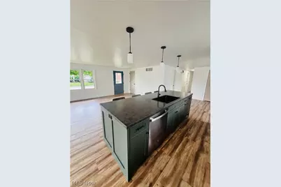 675 Jefferson Avenue, Cambridge, OH 43725 - Photo 4