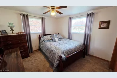 162 Orange Drive, Williamstown, WV 26187 - Photo 14