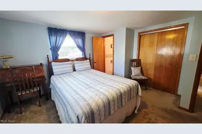 162 Orange Drive, Williamstown, WV 26187 - Photo 12