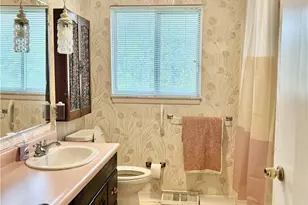 7265 Farnham Dr, Mentor, OH 44060 - Photo 12