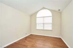 1915 Woods Dr, Streetsboro, OH 44241 - Photo 16