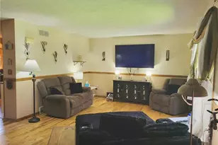 25 Oak Dr, Dillonvale, OH 43917 - Photo 8