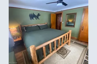 1104 Lake Road, Conneaut, OH 44030 - Photo 20