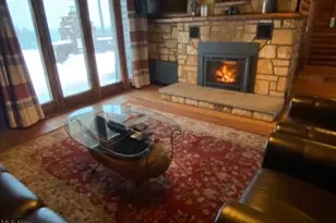 1104 Lake Rd, Conneaut, OH 44030 - Photo 12