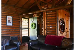 1104 Lake Rd, Conneaut, OH 44030 - Photo 8