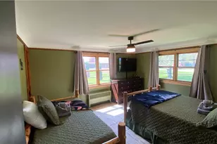 1104 Lake Rd, Conneaut, OH 44030 - Photo 24