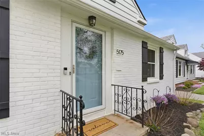 5175 Cheltenham Boulevard, Lyndhurst, OH 44124 - Photo 2