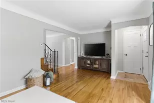 5175 Cheltenham Blvd, Lyndhurst, OH 44124 - Photo 4