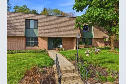 489 W Streetsboro Street #A, Hudson, OH 44236 - Photo 2