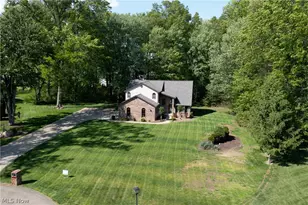 4505 Quaker Ct, Canfield, OH 44406 - Photo 6