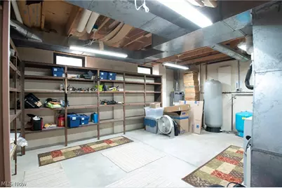 4505 Quaker Court, Canfield, OH 44406 - Photo 32