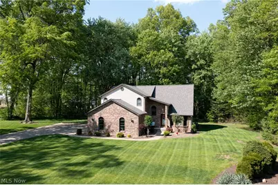 4505 Quaker Court, Canfield, OH 44406 - Photo 8