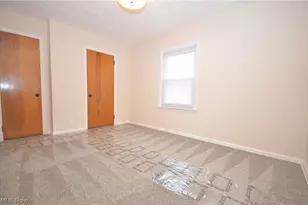 154 E Brookside Ave, Akron, OH 44301 - Photo 22