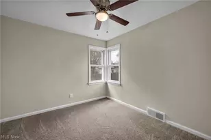 5234 Henry St, Maple Heights, OH 44137 - Photo 20