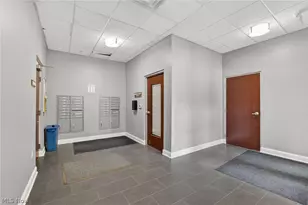65 E College St, Oberlin, OH 44074 - Photo 4