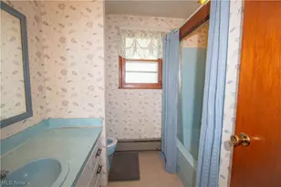 21193 Gore Orphanage Rd, Wellington, OH 44090 - Photo 10