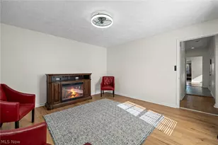 366 Oberlin Ave, Lorain, OH 44052 - Photo 18