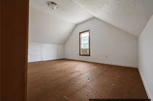 2042 13th St SW, Akron, OH 44314 - Photo 26
