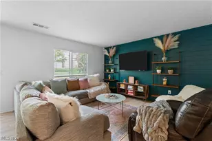 1435 Buckingham Gate D Blvd, Cuyahoga Falls, OH 44221 - Photo 8
