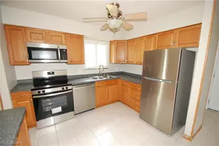 4155 Claridge Dr, Austintown, OH 44511 - Photo 10