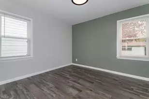434 E 272nd St, Euclid, OH 44132 - Photo 14