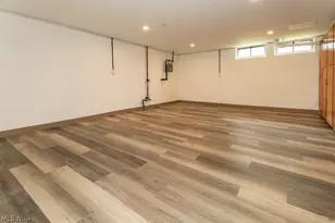 434 E 272nd St, Euclid, OH 44132 - Photo 30
