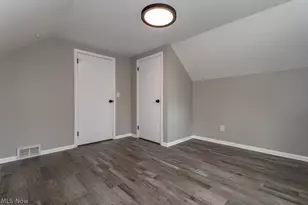 434 E 272nd St, Euclid, OH 44132 - Photo 16