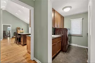 10 Longmeadow Ln, Beachwood, OH 44122 - Photo 18