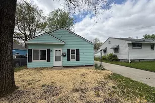 1054 Merton Ave, Akron, OH 44306 - Photo 4