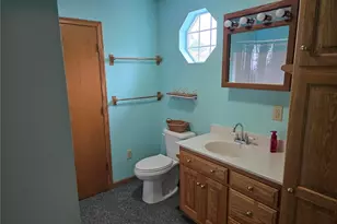 246 N 5th St, McConnelsville, OH 43756 - Photo 8