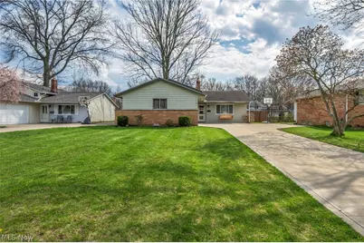 24281 Lebern Drive, North Olmsted, OH 44070 - Photo 46