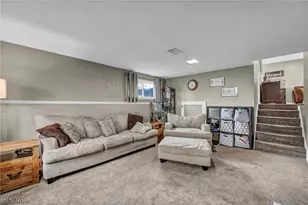 24281 Lebern Dr, North Olmsted, OH 44070 - Photo 20