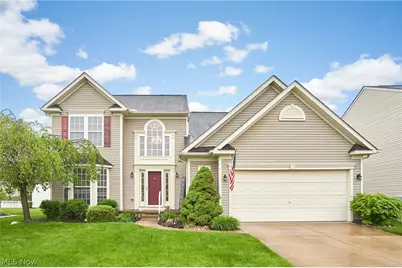 572 Colonial Drive, Painesville, OH 44077 - Photo 1