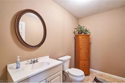 572 Colonial Drive, Painesville, OH 44077 - Photo 20