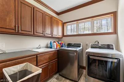 8622 Hunters Ridge Run, Wadsworth, OH 44281 - Photo 38