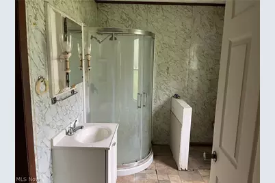 686 Township Road 223, Richmond, OH 43944 - Photo 6