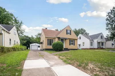 5359 West Boulevard, Maple Heights, OH 44137 - Photo 2