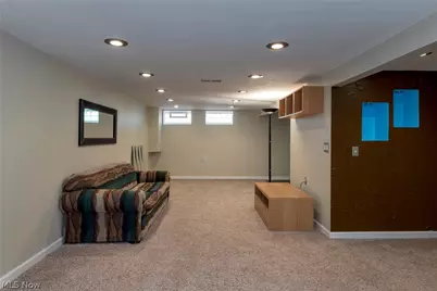 5042 N Barton Road, Lyndhurst, OH 44124 - Photo 36